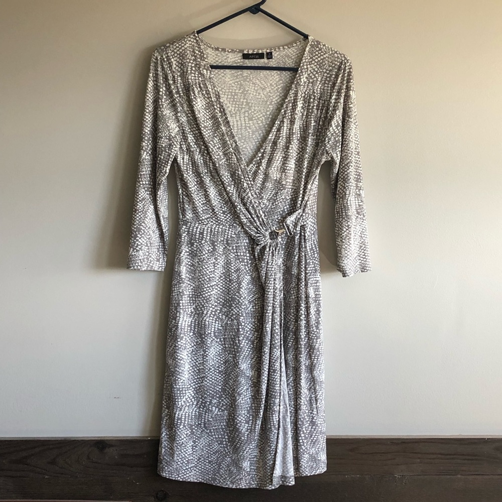 Apt 9 Dress Size Medium